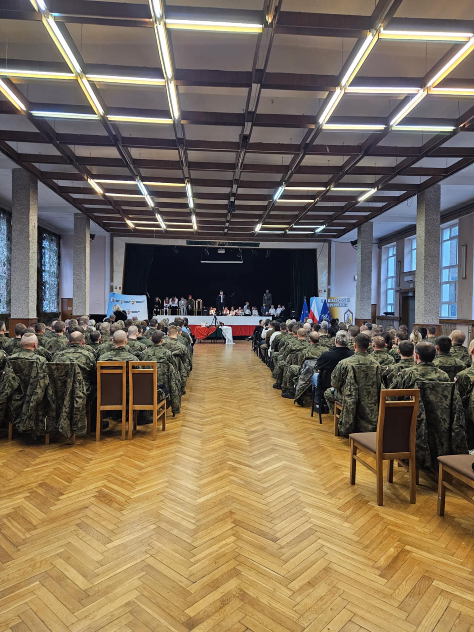 Messenger creation ABB83308 C9EF 4E6C A6FF 20AD7EB58400